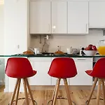 Apartamento Guestready - Stylish W/ Balcony In Graca Lisboa