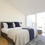 Guestready - Stylish W/ Balcony In Graca Apartamento Lisboa
