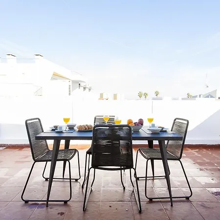 Guestready - Stylish W/ Balcony In Graca