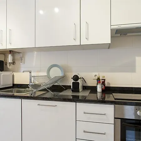 Lägenhet Guestready - Stylish W/ Balcony In Graca Lisboa