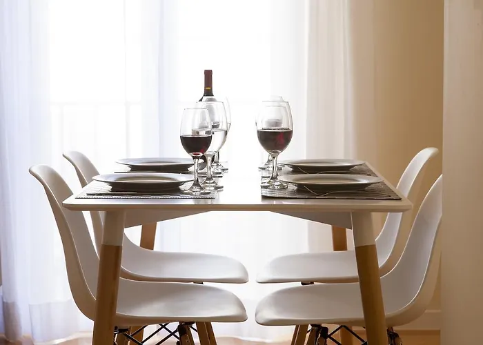 Guestready - Stylish W/ Balcony In Graca Lisboa