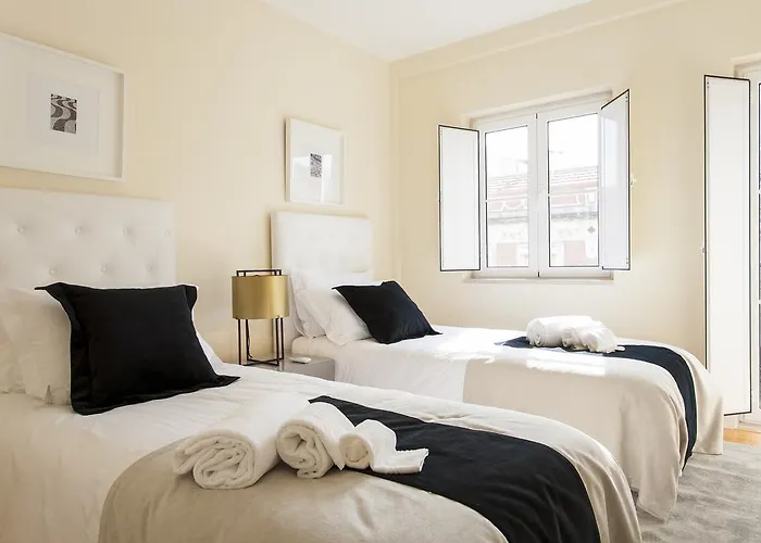 Guestready - Stylish W/ Balcony In Graca Διαμέρισμα Lisboa