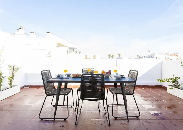 Guestready - Stylish W/ Balcony In Graca