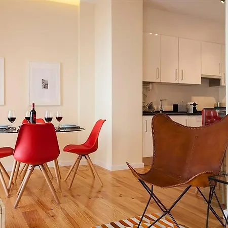 Lägenhet Guestready - Stylish W/ Balcony In Graca