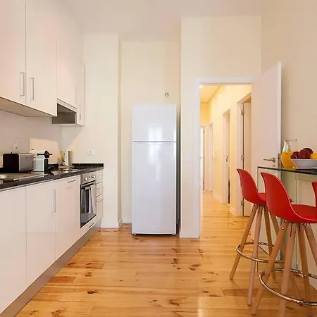 Guestready - Stylish W/ Balcony In Graca Lägenhet *