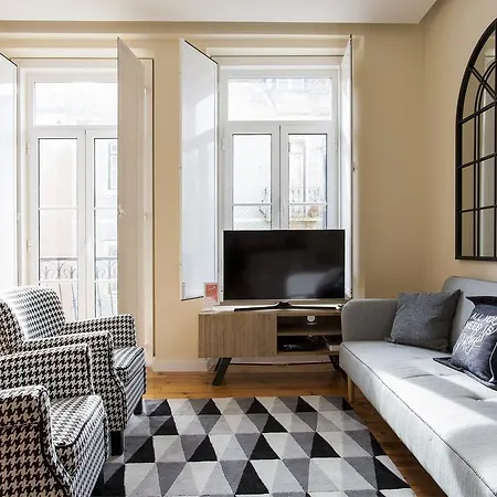 Lägenhet Guestready - Stylish W/ Balcony In Graca