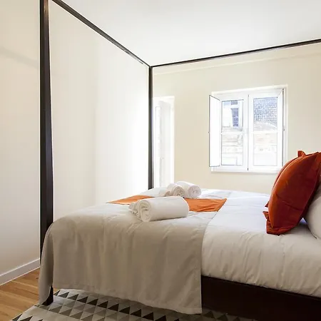 Guestready - Stylish W/ Balcony In Graca 리스본